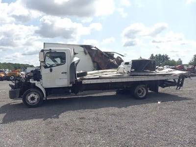 Hino 185 Salvage Truck
