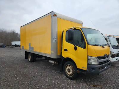 Hino 195 Salvage Truck