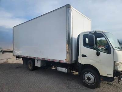 Hino 195 Salvage Truck