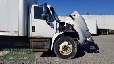 International 4300 Salvage Truck