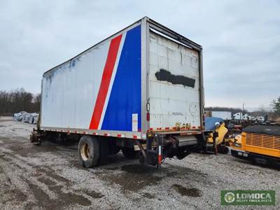 International DuraStar 4300 Salvage Truck