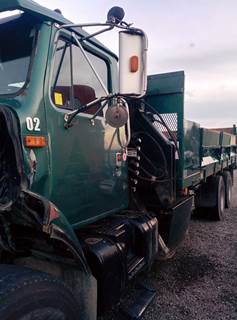 International F2674 Salvage Truck