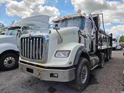 International HX620 Salvage Truck