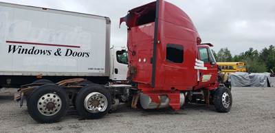 International ProStar Salvage Truck