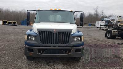 International TerraStar Salvage Truck