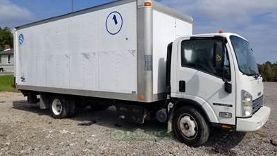 Isuzu NQR Salvage Truck