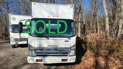 Isuzu NRR Salvage Truck