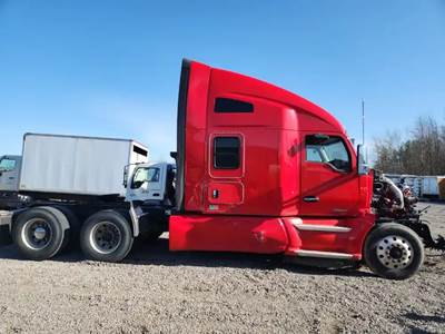 Kenworth T680 Salvage Truck