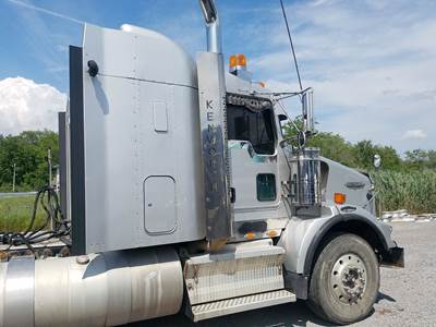 Kenworth T800 Salvage Truck