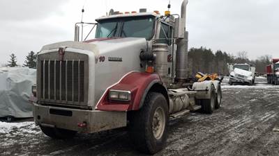 Kenworth T800 Salvage Truck