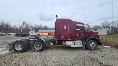 Kenworth T800B Salvage Truck