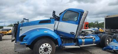 Kenworth T880 Salvage Truck