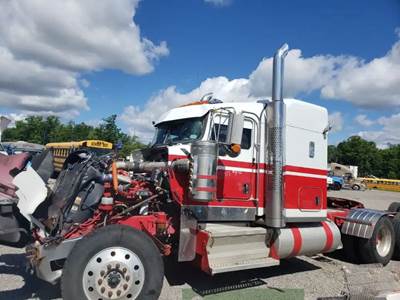 Kenworth W900 Salvage Truck