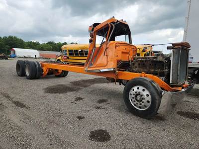 Kenworth W900 Salvage Truck
