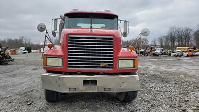 Mack CL713 Salvage Truck