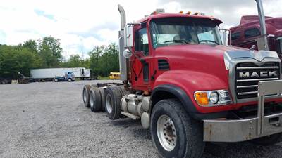 Mack Granite CV713 Salvage Truck