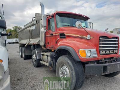 Mack Granite CV713 Salvage Truck