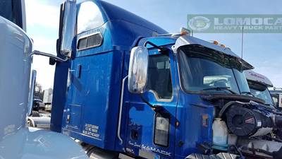 Mack Pinnacle CXU613 Salvage Truck