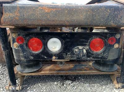 Mack Vision CX613 Salvage Truck