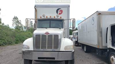 Peterbilt 335 Salvage Truck