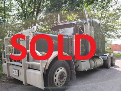 Peterbilt 379 Salvage Truck