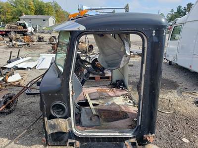 Peterbilt 379 Salvage Truck