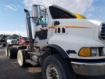 Sterling LT8500 Salvage Truck