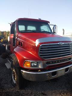 Sterling LT9500 Salvage Truck