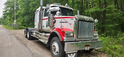 Western Star 4900FA Salvage Truck