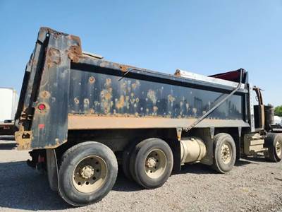 Western Star 4900SA Salvage Truck