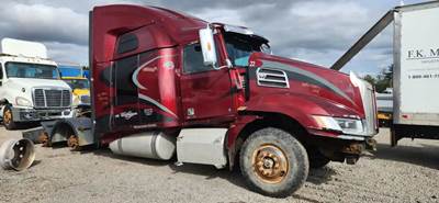 Western Star 5700 Salvage Truck