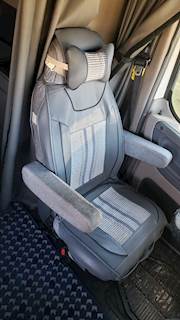 Freightliner Cascadia 125 Seat