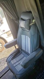 Freightliner Cascadia 125 Seat