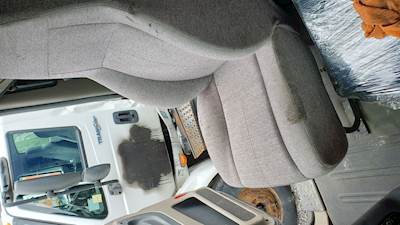 Freightliner Cascadia 125 Right Seat