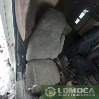 Freightliner Coronado 122 SD Right Seat for a 2014 Freightliner 122SD