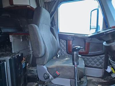 Freightliner Coronado 122 SD Left Seat for a 2019 Freightliner 122SD