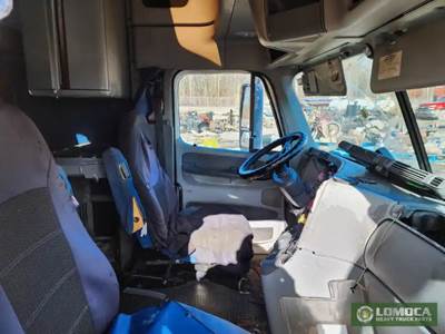 Freightliner ST120 Left Seat