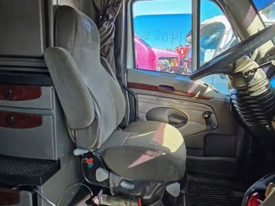 Kenworth T2000 Left Seat