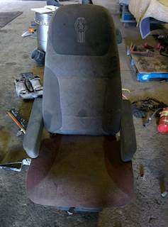 Kenworth T800 Left Seat