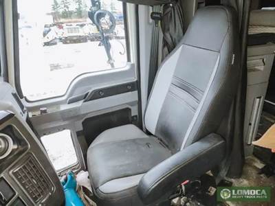Mack Anthem Right Seat