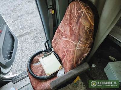 Peterbilt 579 Right Seat