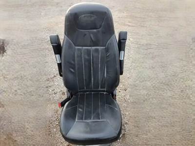 Peterbilt 579 Left Seat