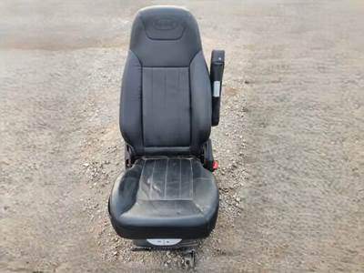Peterbilt 579 Right Seat