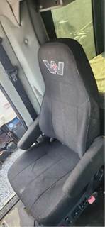 Western Star 4900FA Right Seat for a 2014 Western Star 4900 FA