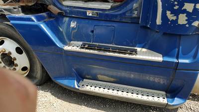 Freightliner Columbia 120 Fairing