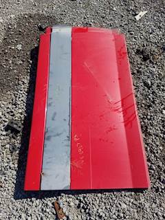 Volvo VNL Right Fairing