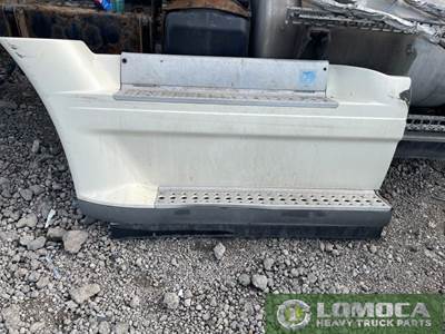 Volvo VNL Left Fairing