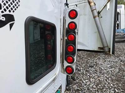 Kenworth W900 Side Marker Lamp