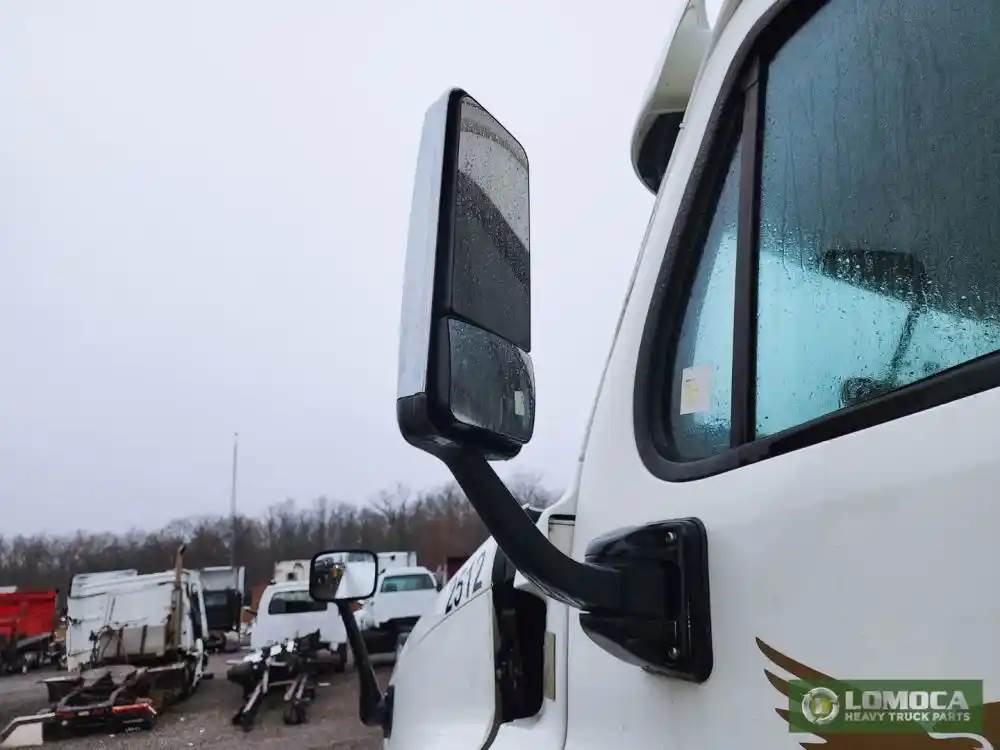 Heated Upper Mirror Glass For Freightliner Cascadia – Left Or Right, Non-Folding
