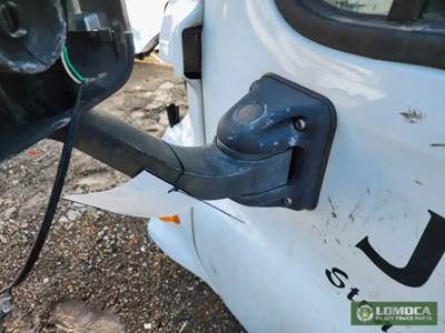 Freightliner Cascadia Left Side View Mirror for a 2013 Freightliner Cascadia 125